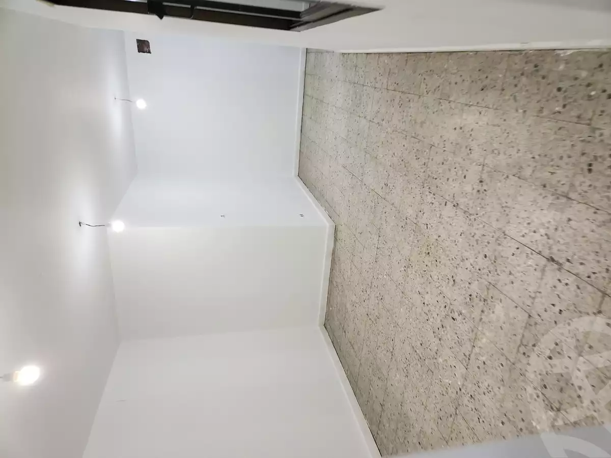 https://aqarmap.com.eg/en/listing/6018000-for-sale-cairo-downtown-el-azbakya-el-gomhoreya-st