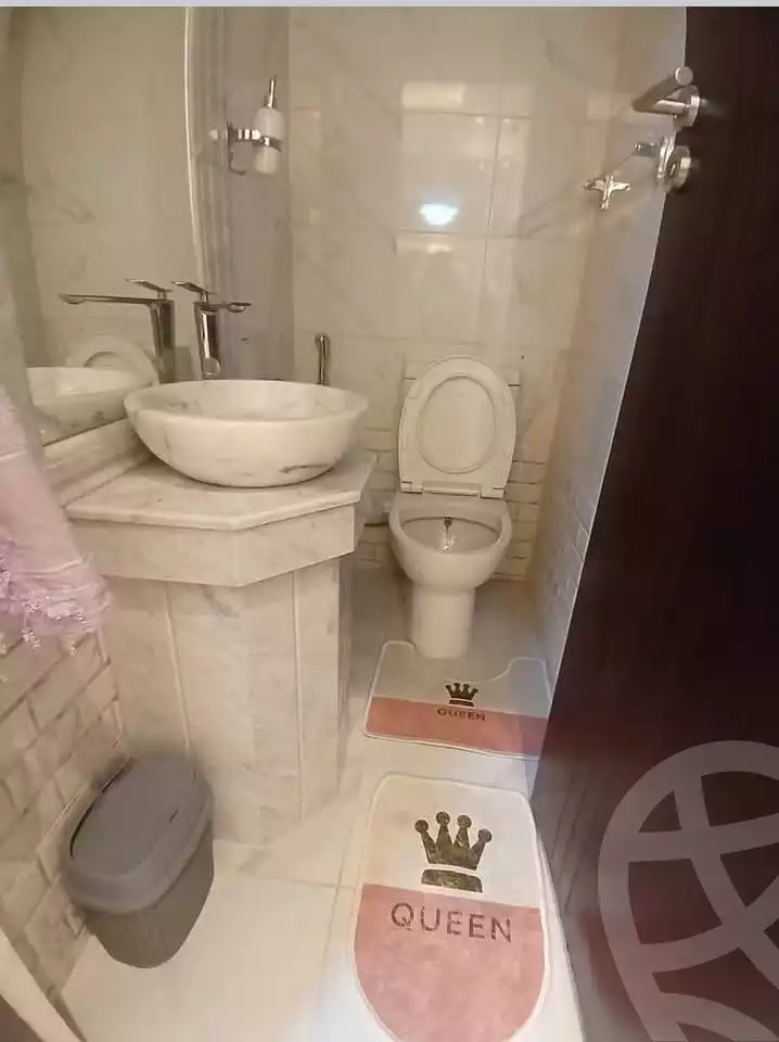 https://aqarmap.com.eg/en/listing/6019023-for-sale-cairo-ain-shams-jsr-lswys-tqsym-mr-bn-lkhtb