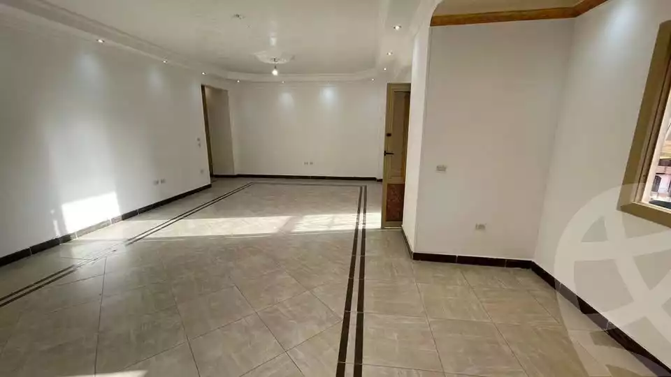 https://aqarmap.com.eg/en/listing/6019784-for-sale-cairo-mokattam-el-hadabah-el-wosta-el-mantaqa-el-rabaa-street-33