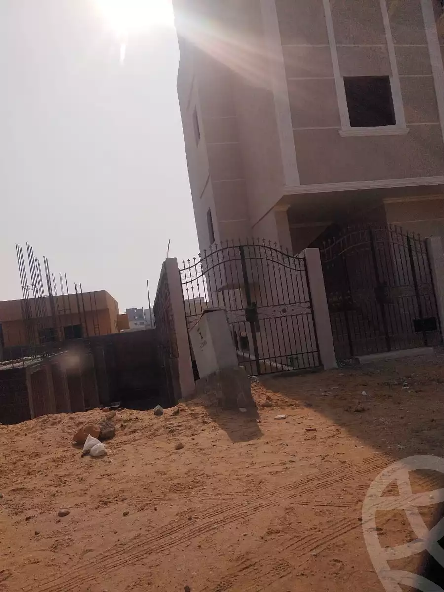 https://aqarmap.com.eg/en/listing/6020223-for-sale-cairo-badr-city-hai-el-banafsg-sixth-neighborhood-neighborhood-5