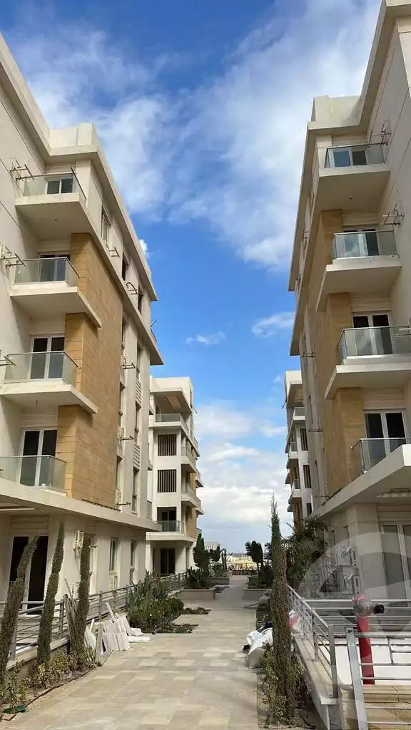 https://aqarmap.com.eg/ar/listing/6021490-for-sale-cairo-6th-of-october-compounds-mountain-view-icity-october-mv-park-mountain-view-icity-october