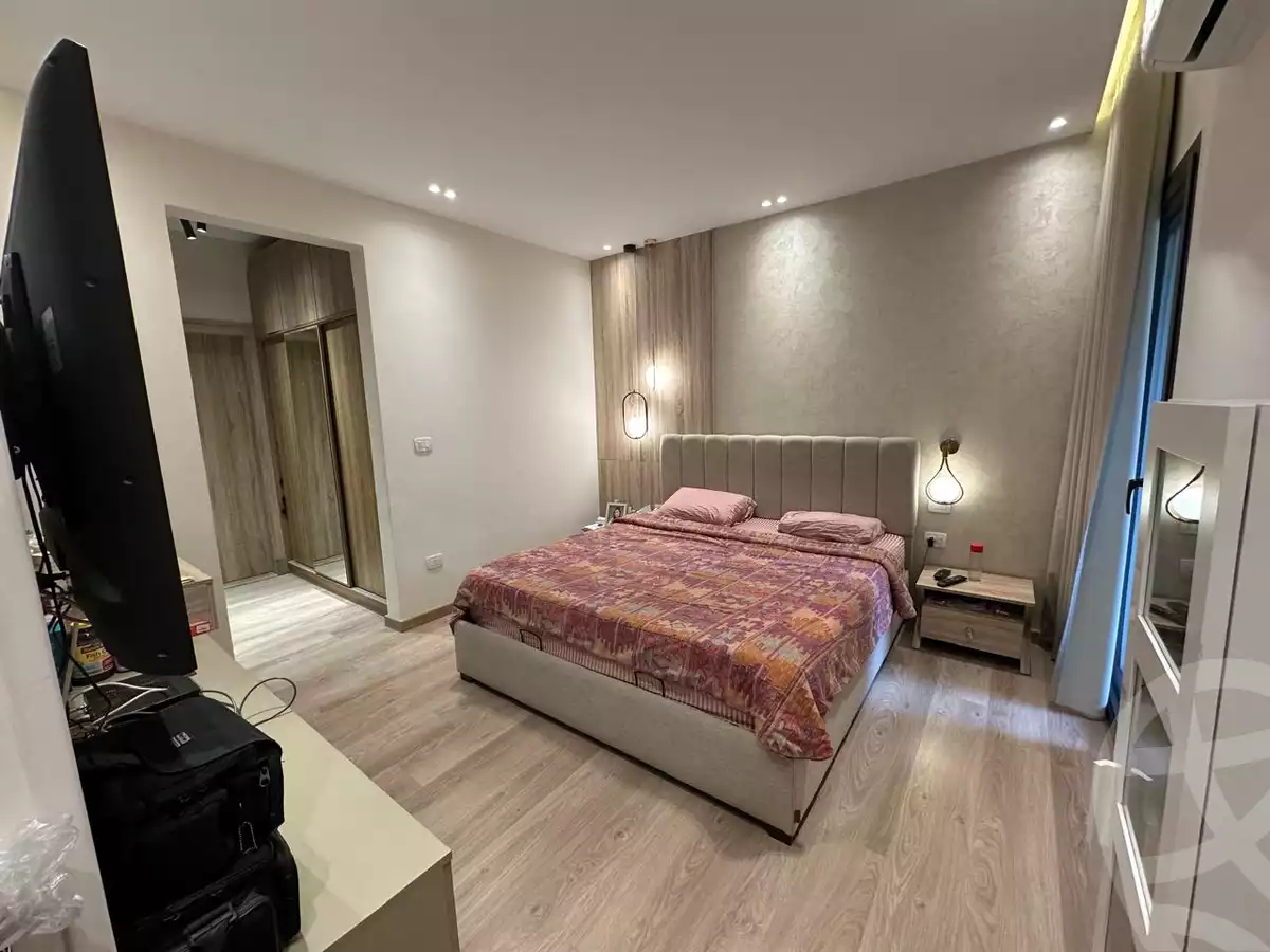 https://aqarmap.com.eg/en/listing/6022278-for-sale-cairo-new-cairo-compounds-fifth-square