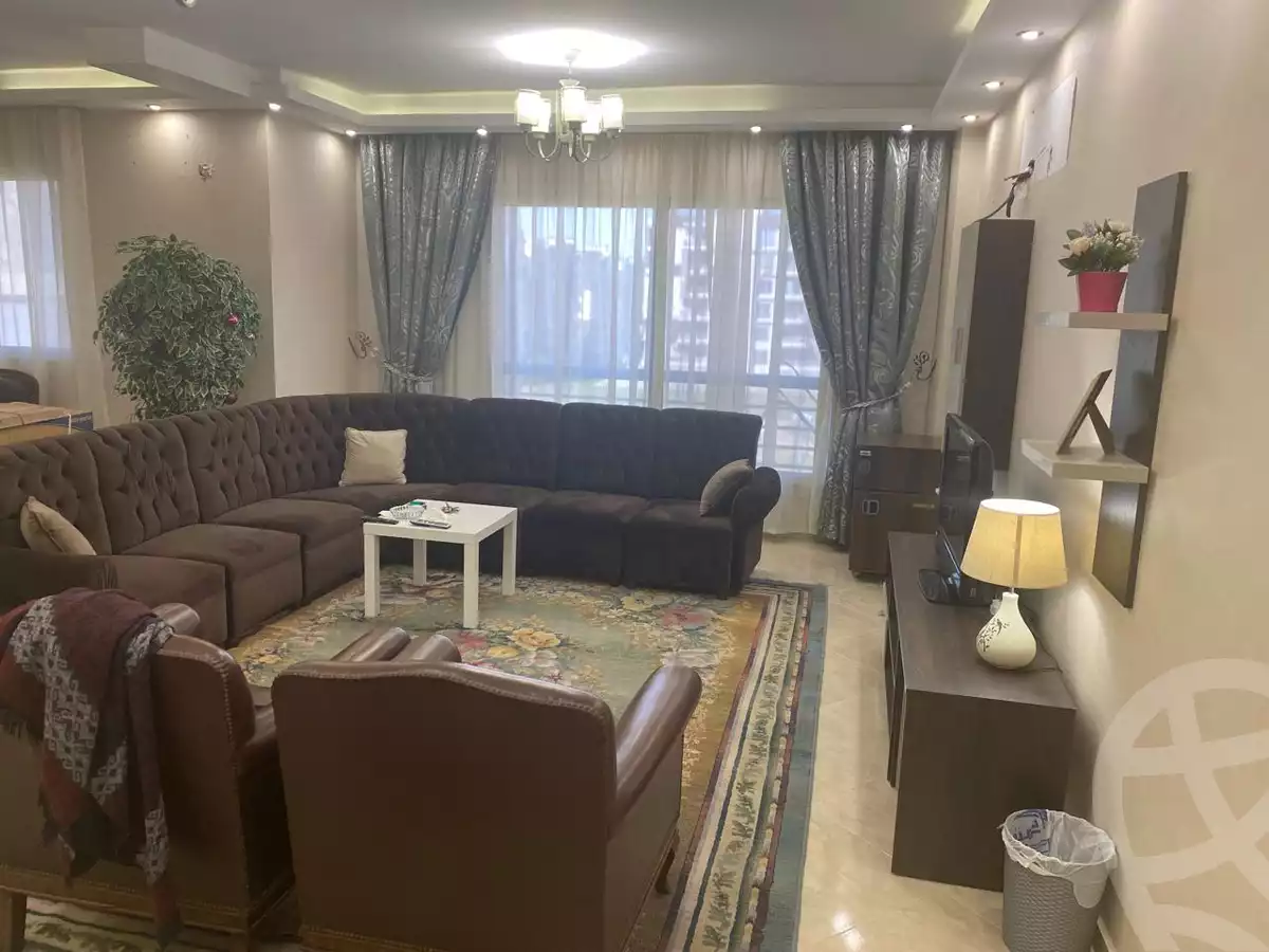 https://aqarmap.com.eg/en/listing/6023011-for-rent-cairo-el-sheikh-zayed-city-compounds-dr-msr