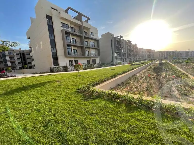 https://aqarmap.com.eg/en/listing/6023183-for-sale-cairo-new-cairo-compounds-fifth-square