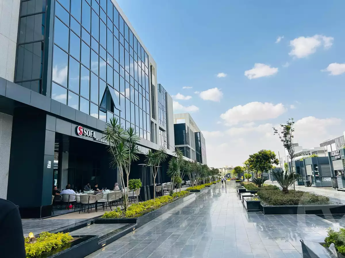 https://aqarmap.com.eg/en/listing/6023306-for-sale-cairo-new-cairo-madinaty-etast-hub-mall-tmg