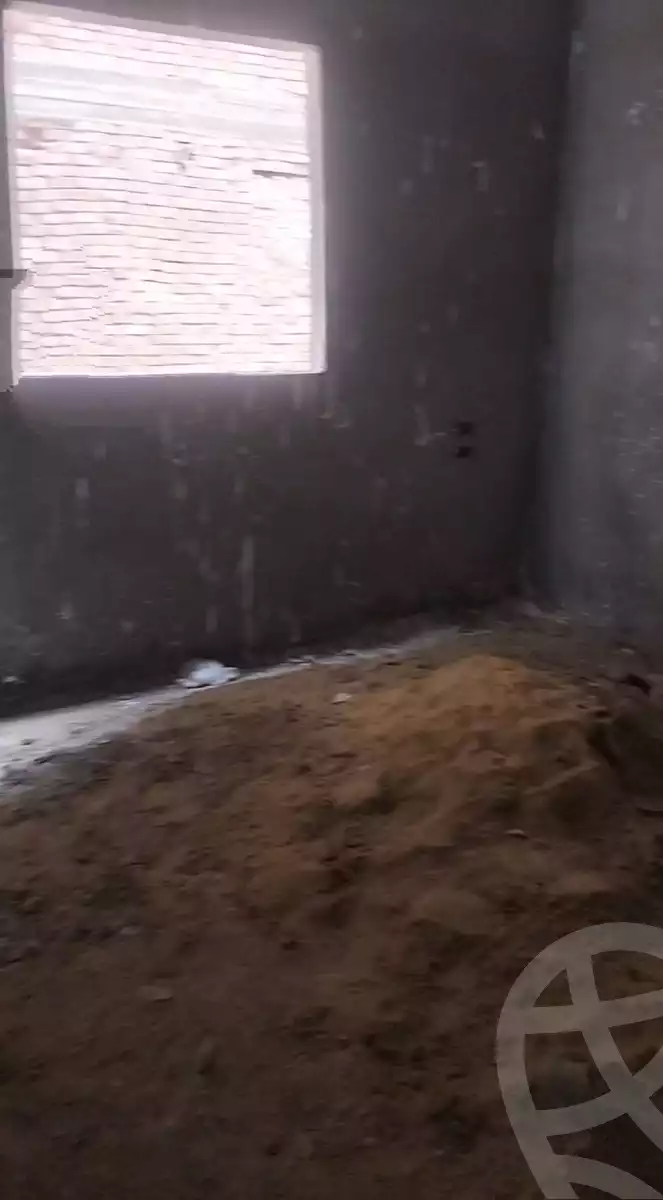 https://aqarmap.com.eg/en/listing/6023421-for-sale-cairo-helwan-hadayek-helwan-el-eshrein-st
