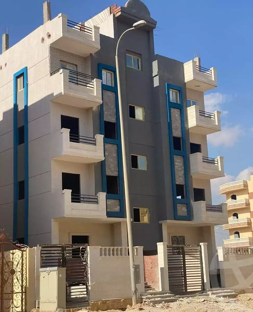 https://aqarmap.com.eg/en/listing/6023754-for-sale-cairo-6th-of-october-hadaeq-october-lmntq-lsyhy