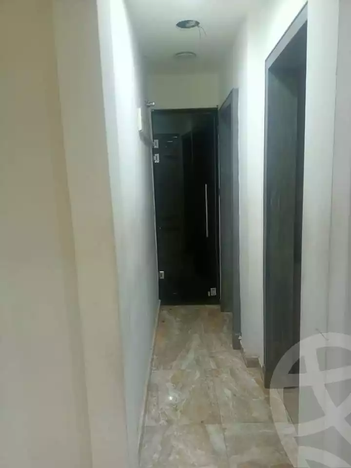 https://aqarmap.com.eg/en/listing/6024114-for-rent-alexandria-ganaklis-shr-mrtdy-bsh