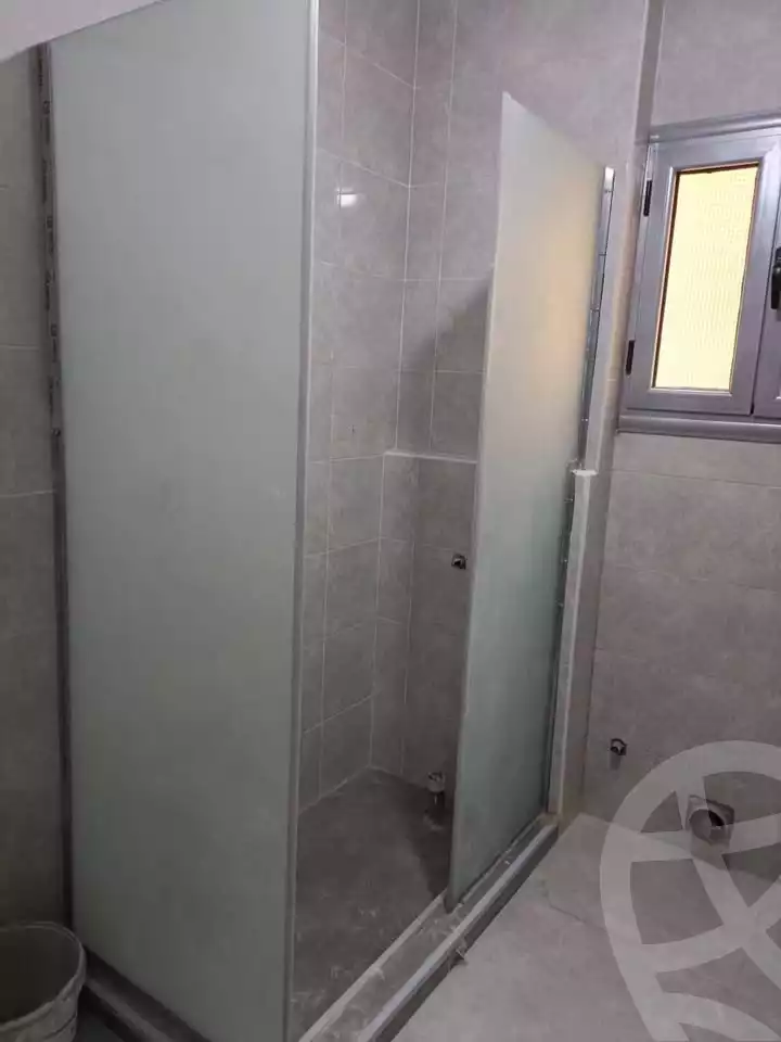 https://aqarmap.com.eg/en/listing/6024257-for-rent-cairo-mokattam-compounds-kmbwnd-rwyl-jrdnz