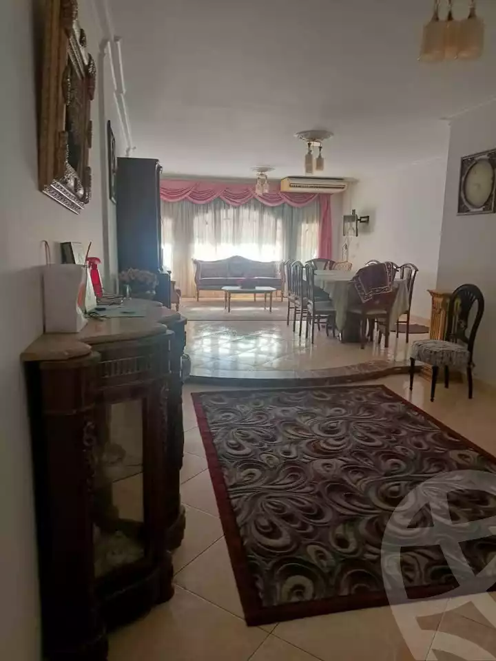 https://aqarmap.com.eg/ar/listing/6024941-for-sale-alexandria-ganaklis-shr-mrtdy-bsh