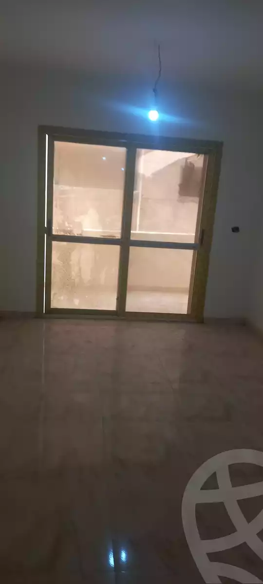 https://aqarmap.com.eg/en/listing/6025282-for-sale-cairo-helwan-hadayek-helwan-el-eshrein-st