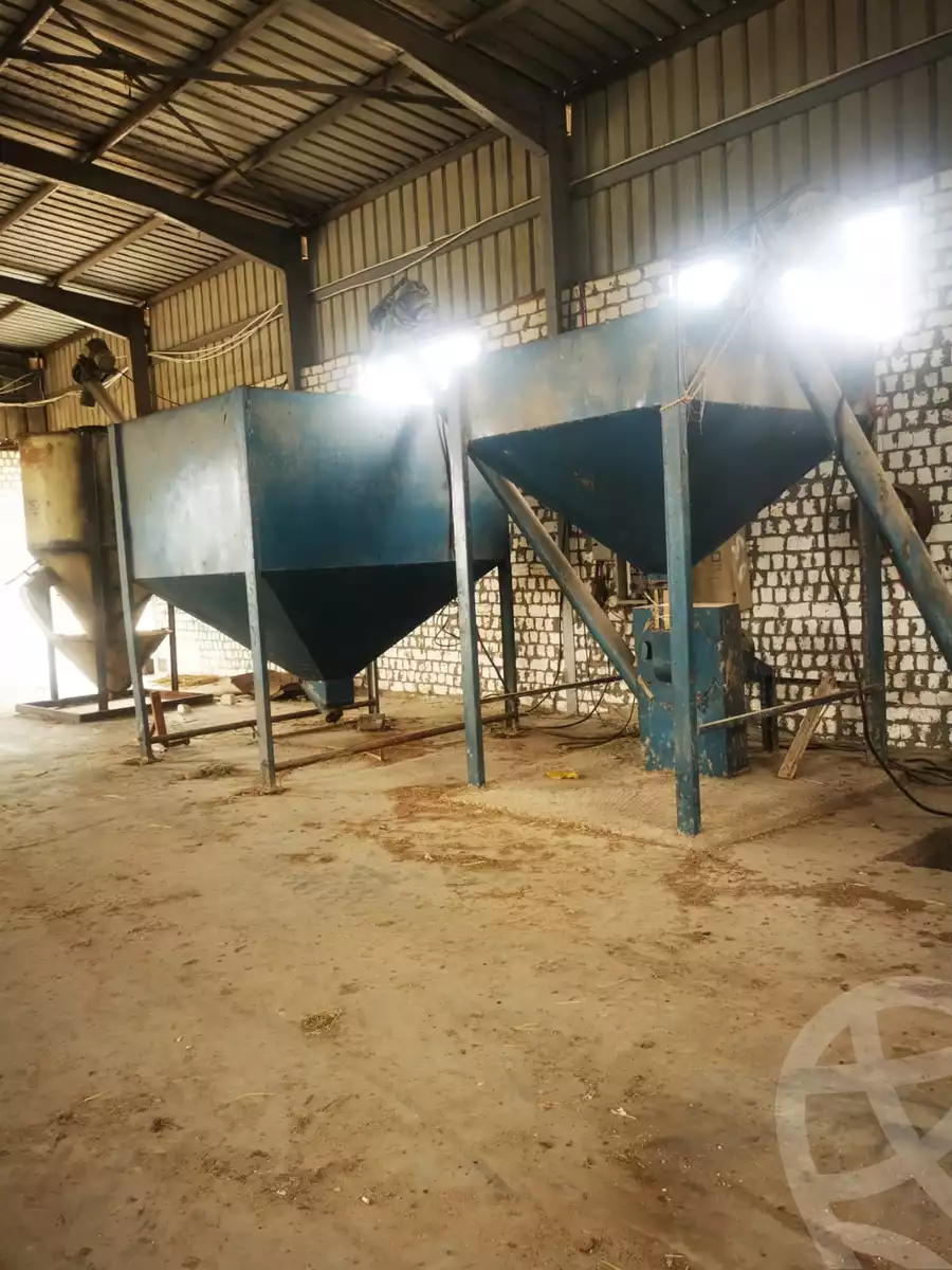 https://aqarmap.com.eg/ar/listing/6025421-for-sale-cairo-el-sheikh-zayed-city-alex-cairo-desert-road-kmbwnd-fy-tryq-skndry-lshrwy