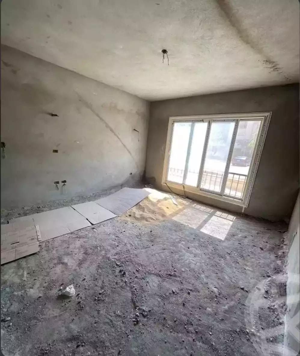 https://aqarmap.com.eg/en/listing/6025782-for-sale-cairo-new-cairo-compounds-stwn-ryzydns-by-ar-y-llttwyr