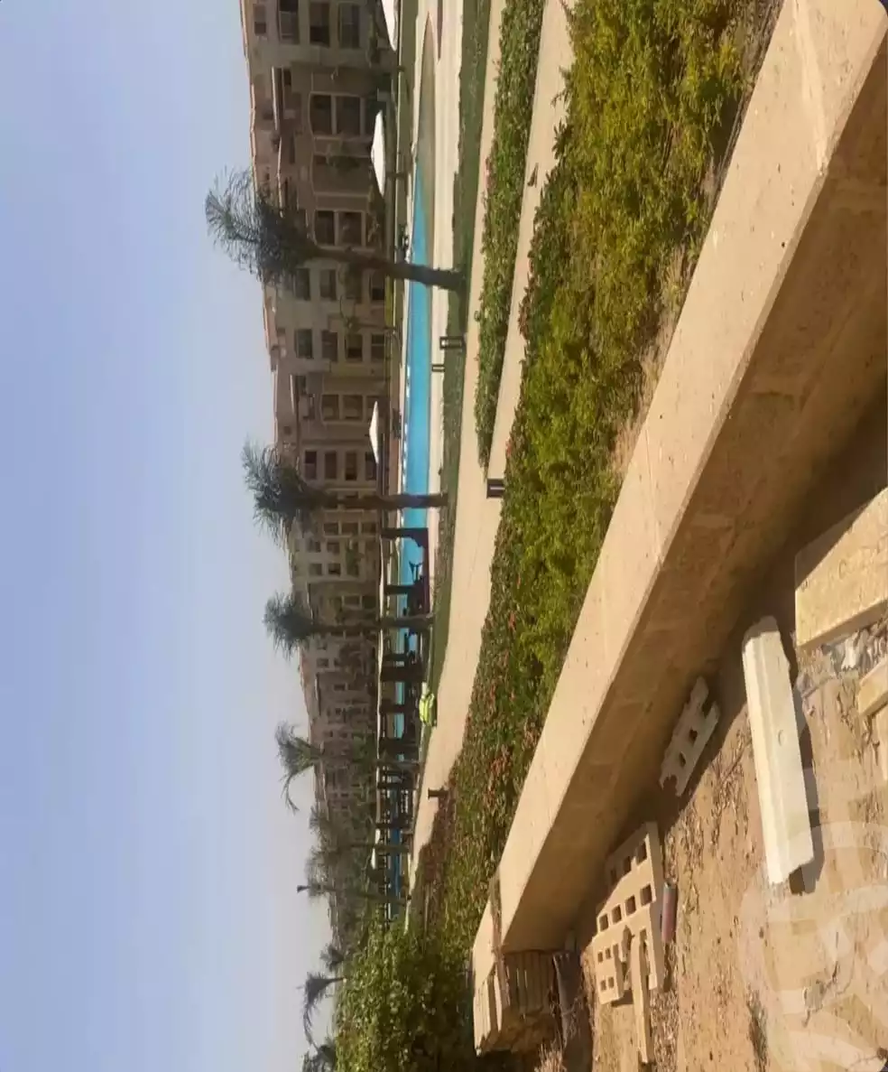 https://aqarmap.com.eg/en/listing/6025782-for-sale-cairo-new-cairo-compounds-stwn-ryzydns-by-ar-y-llttwyr