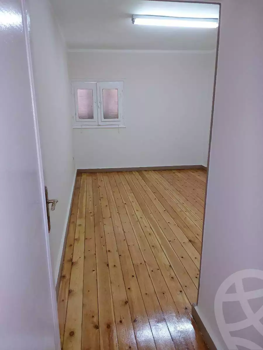 https://aqarmap.com.eg/en/listing/6026390-for-rent-cairo-mokattam-lhdb-l-ly-shareaa-9