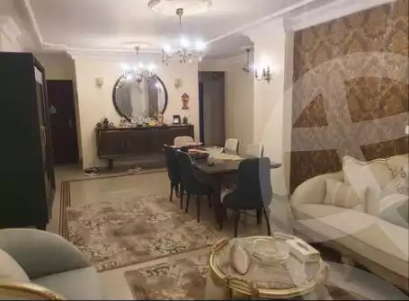 https://aqarmap.com.eg/en/listing/6026642-for-sale-cairo-faisal-kafr-tohormos-queen-nazli-st