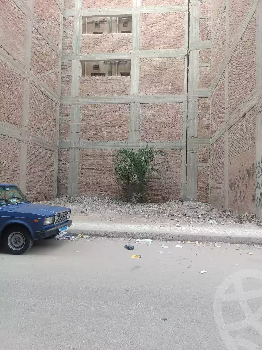 https://aqarmap.com.eg/en/listing/6026972-for-sale-beheira-damanhour-damanhour-city-al-nadi-st