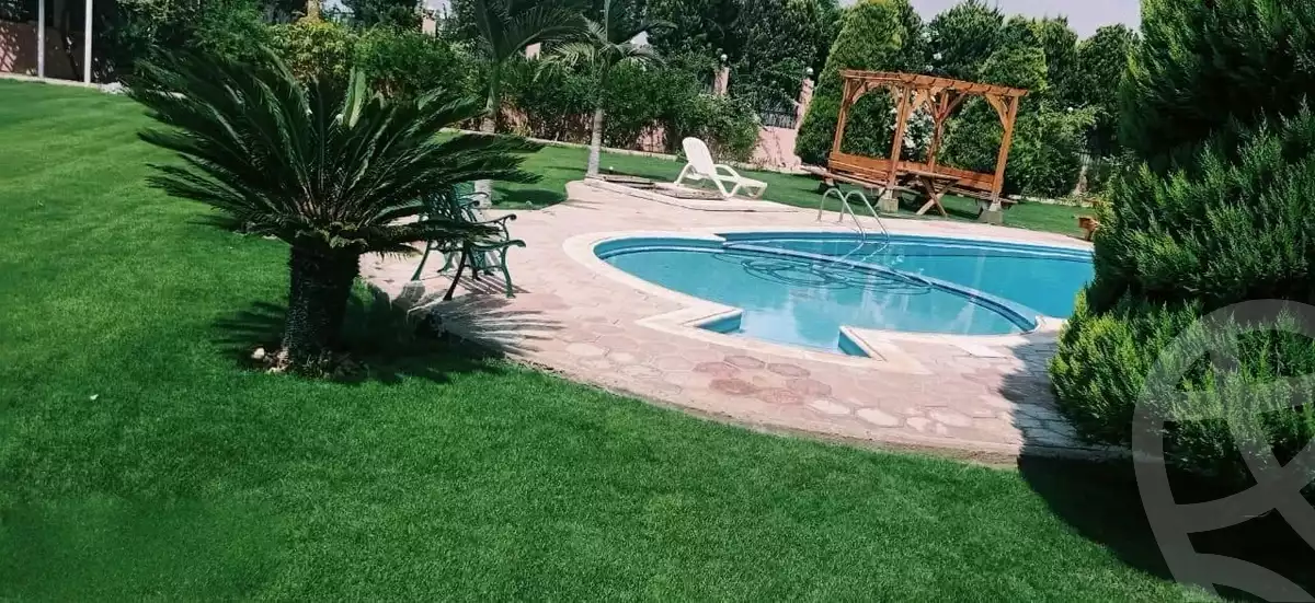 https://aqarmap.com.eg/ar/listing/6025421-for-sale-cairo-el-sheikh-zayed-city-alex-cairo-desert-road-kmbwnd-fy-tryq-skndry-lshrwy