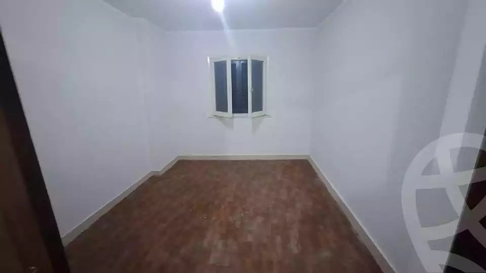 https://aqarmap.com.eg/en/listing/6027960-for-sale-alexandria-ganaklis-shr-mrtdy-bsh