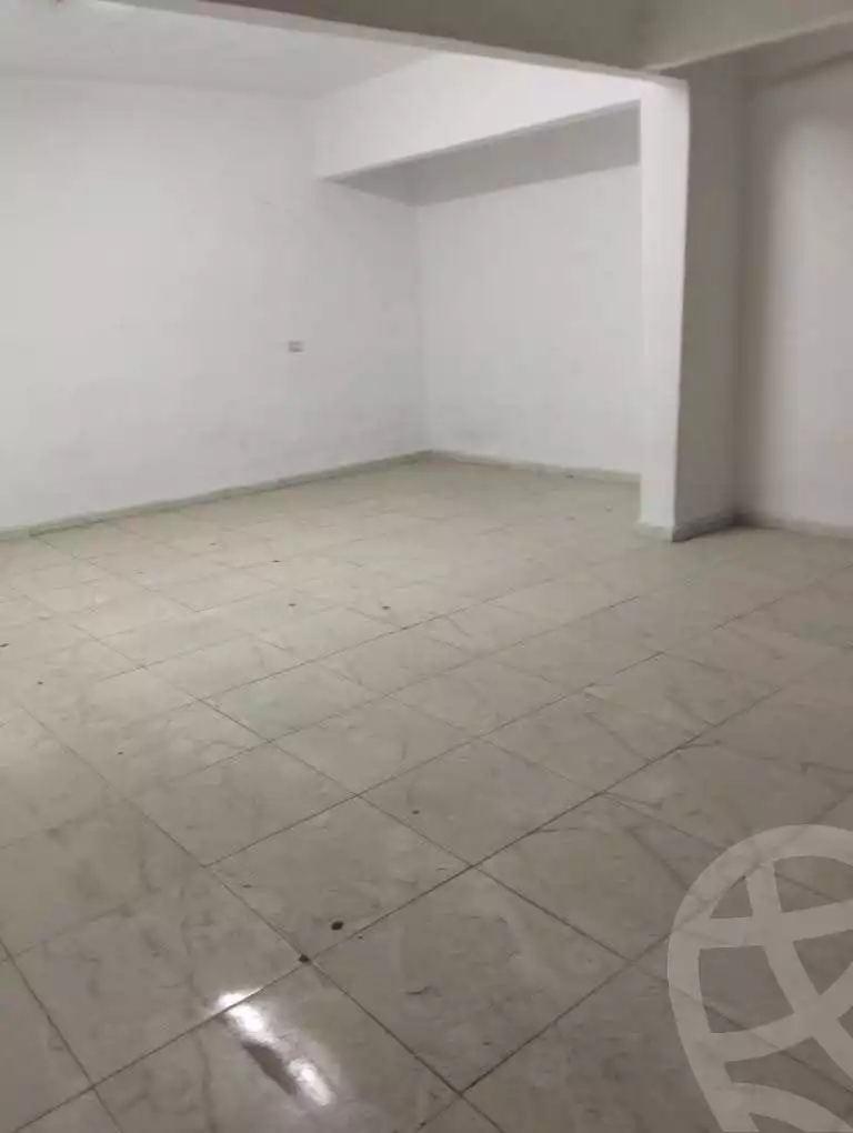 https://aqarmap.com.eg/ar/listing/6028001-for-rent-cairo-mokattam-lhdb-l-ly