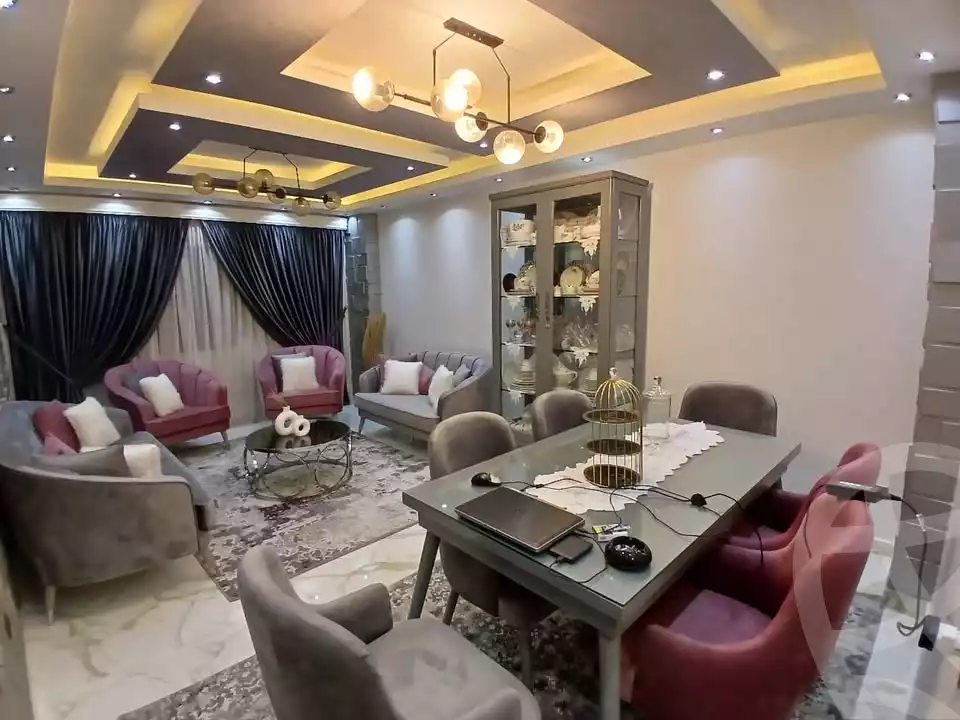 https://aqarmap.com.eg/en/listing/6028739-for-sale-cairo-mokattam-compounds-kmbwnd-jwldn-jyts