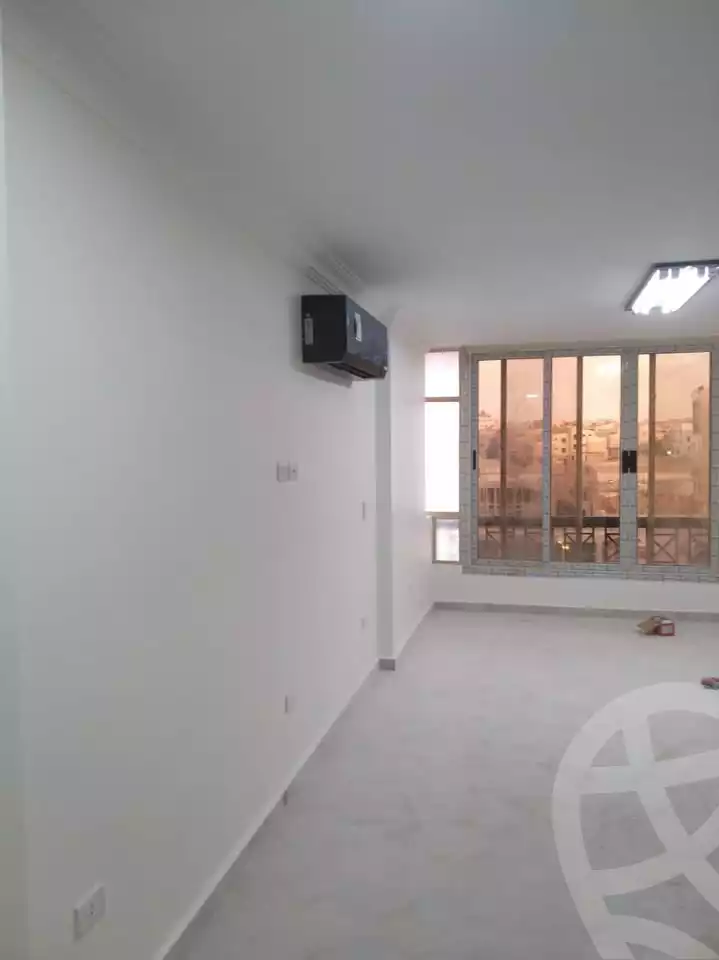 https://aqarmap.com.eg/en/listing/6028849-for-sale-cairo-mokattam-compounds-kmbwnd-jwldn-jyts