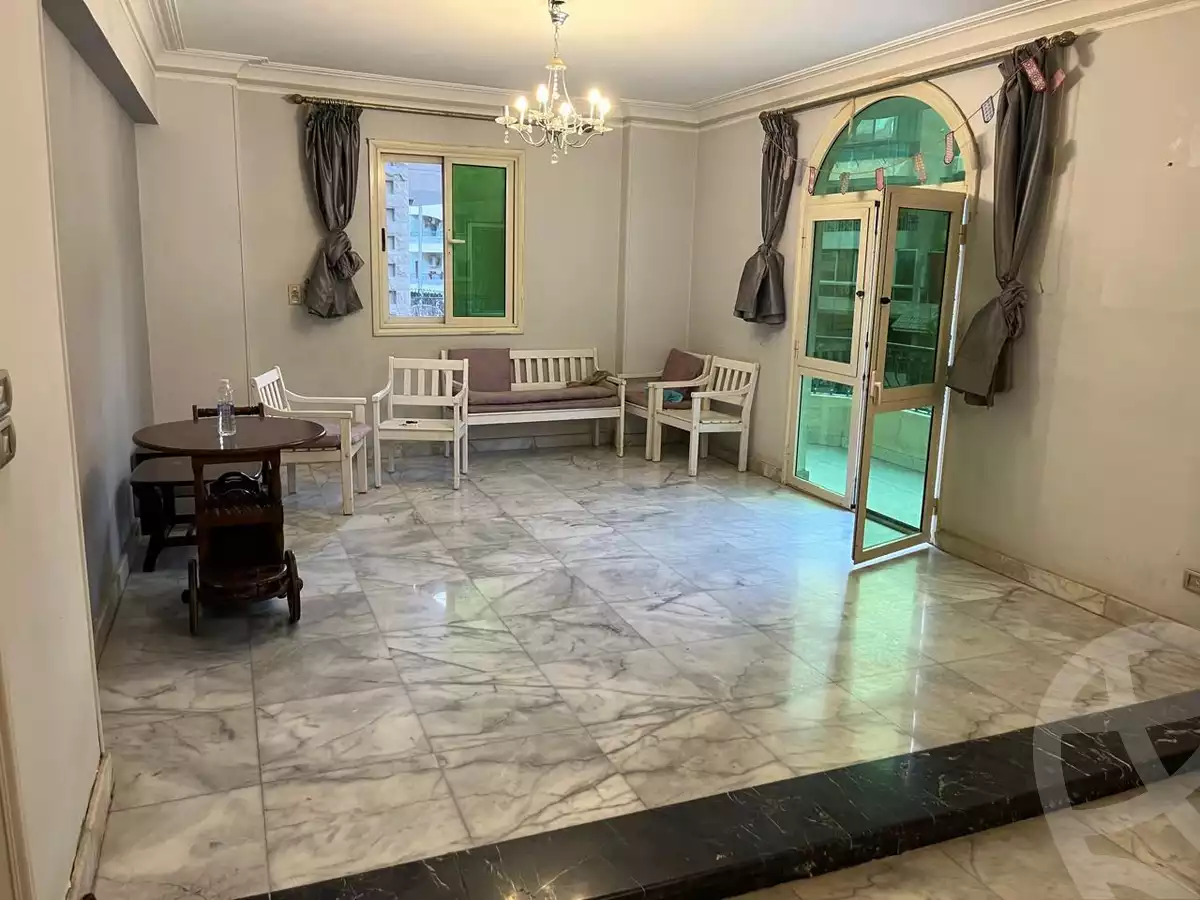 https://aqarmap.com.eg/en/listing/6029534-for-rent-cairo-mokattam-lhdb-l-ly