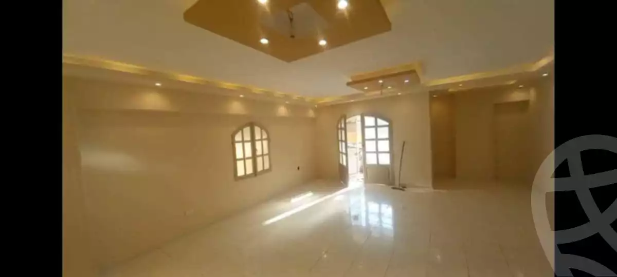 https://aqarmap.com.eg/ar/listing/6029642-for-sale-cairo-mokattam-lhdb-l-ly