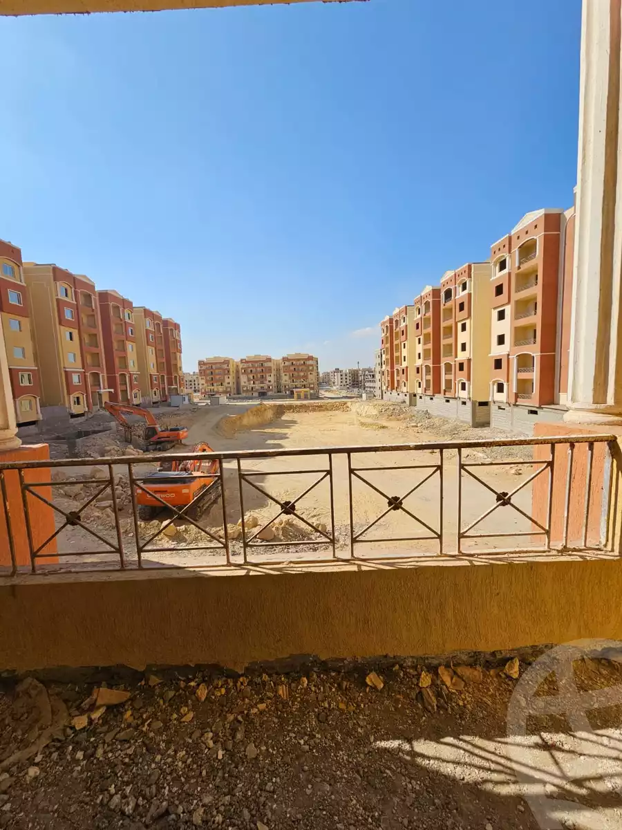 https://aqarmap.com.eg/en/listing/6030327-for-sale-cairo-new-cairo-compounds-loaloat-new-cairo