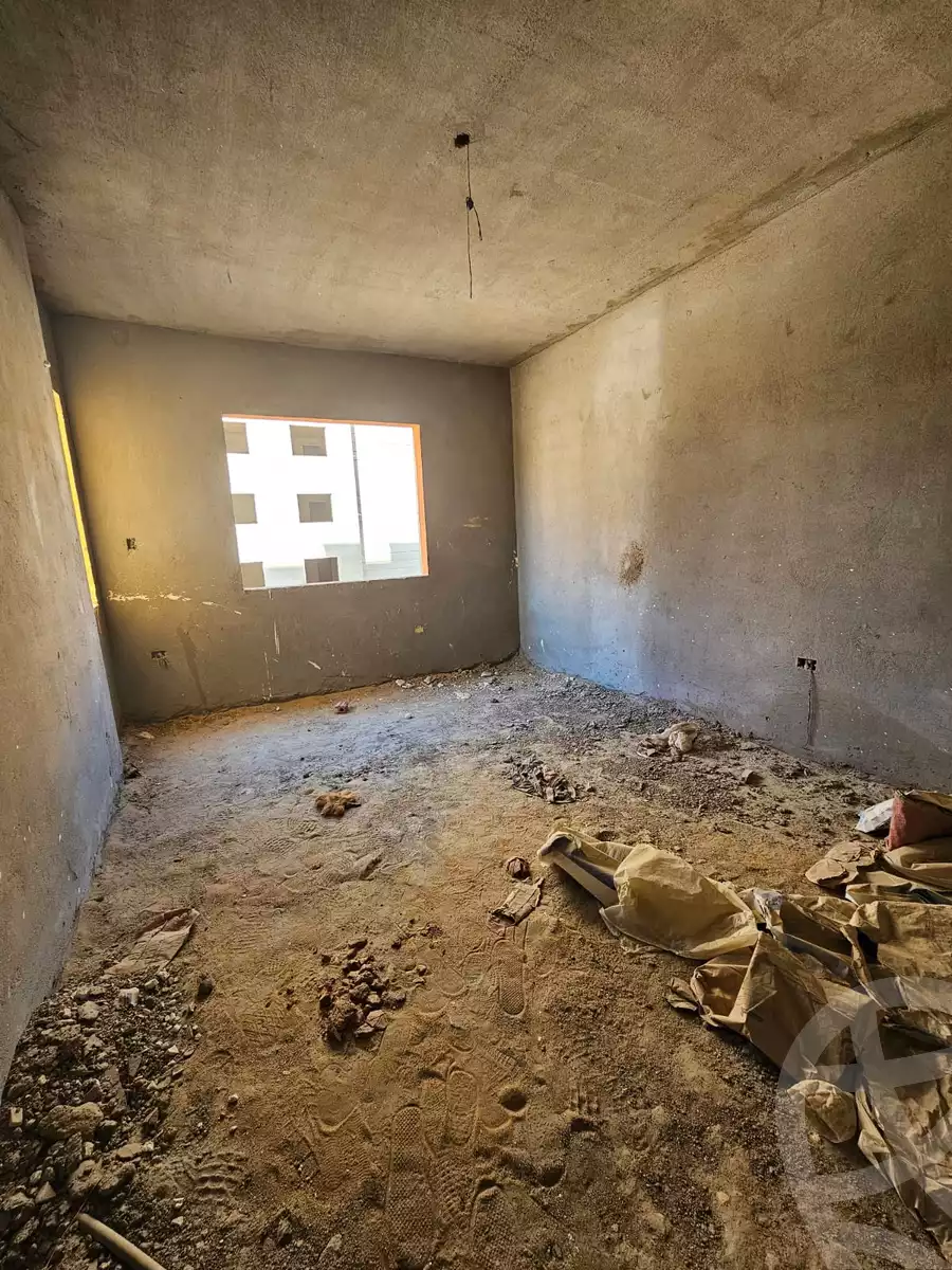 https://aqarmap.com.eg/en/listing/6030327-for-sale-cairo-new-cairo-compounds-loaloat-new-cairo
