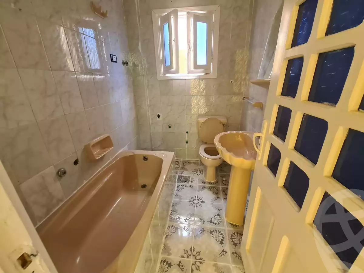 https://aqarmap.com.eg/en/listing/6030525-for-sale-alexandria-l-jmy-shataa-el-nakheel-no-8-st