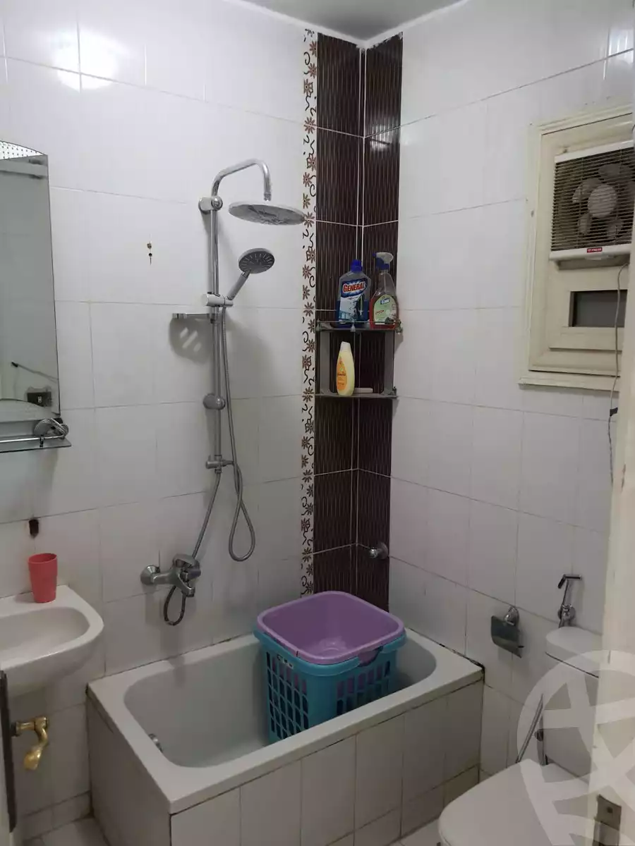 https://aqarmap.com.eg/en/listing/6030791-for-rent-cairo-mokattam-el-hadabah-el-wosta-el-mantaqa-el-khamsa