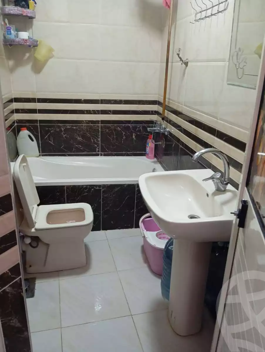 https://aqarmap.com.eg/en/listing/6031354-for-sale-cairo-ain-shams-mnshy-lthryr
