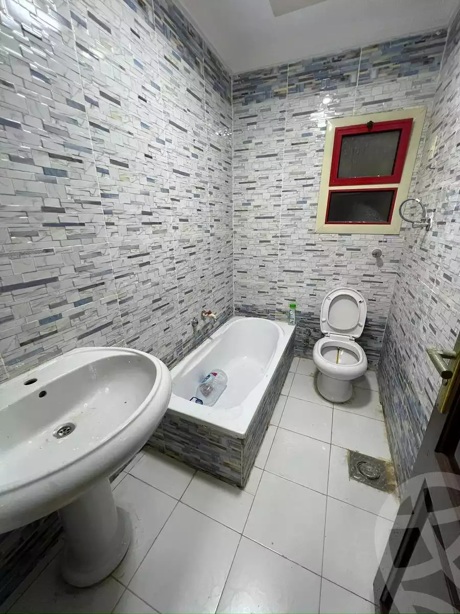https://aqarmap.com.eg/en/listing/6031880-for-sale-alexandria-l-jmy-shataa-el-nakheel