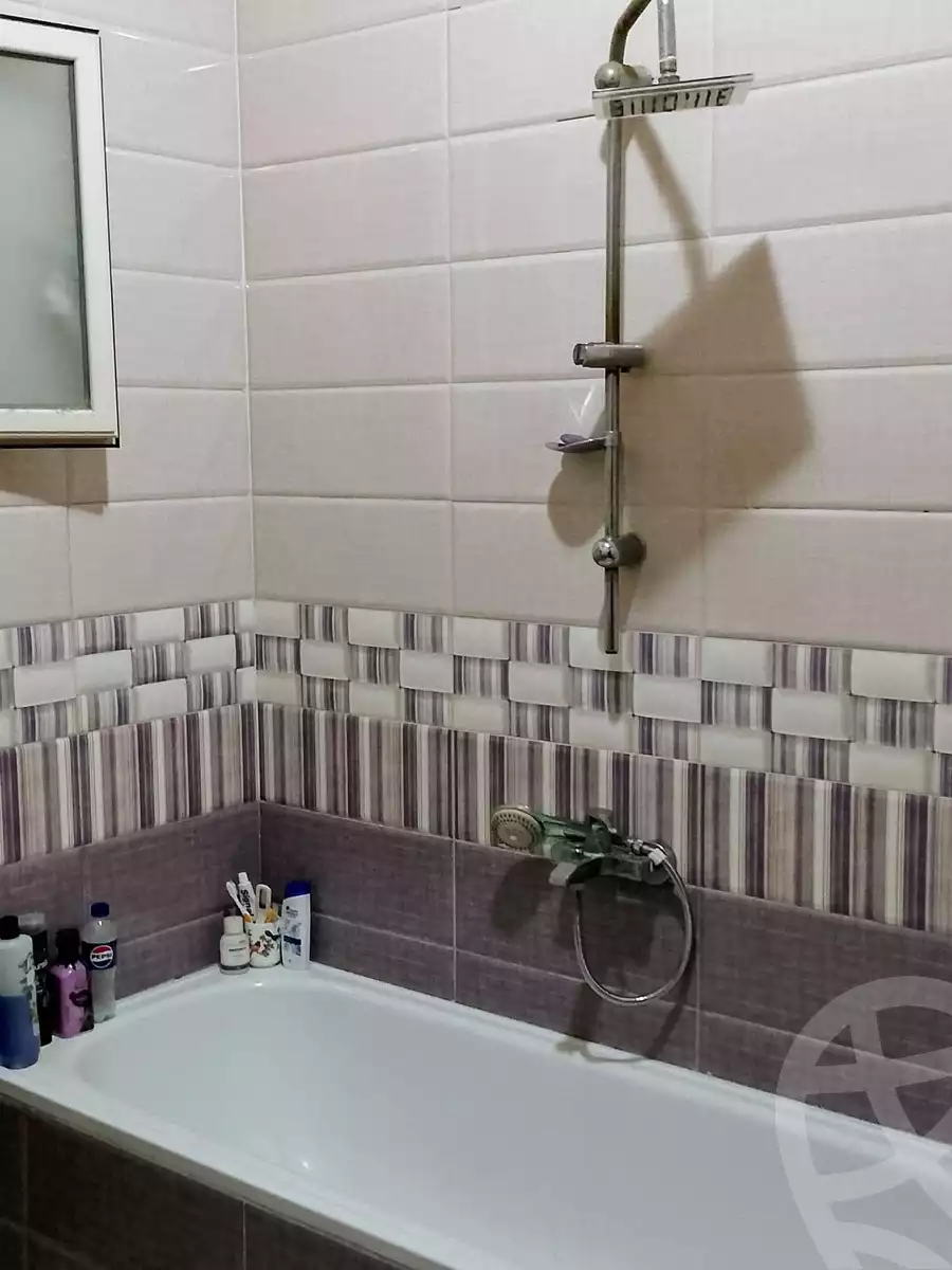 https://aqarmap.com.eg/en/listing/6031724-for-sale-cairo-helwan-mnshy-yn-hlwn-el-tawheed-st