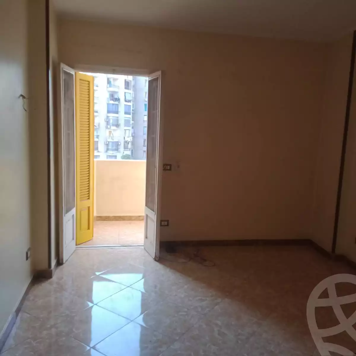 https://aqarmap.com.eg/en/listing/6031980-for-rent-cairo-ain-shams-6-october-st