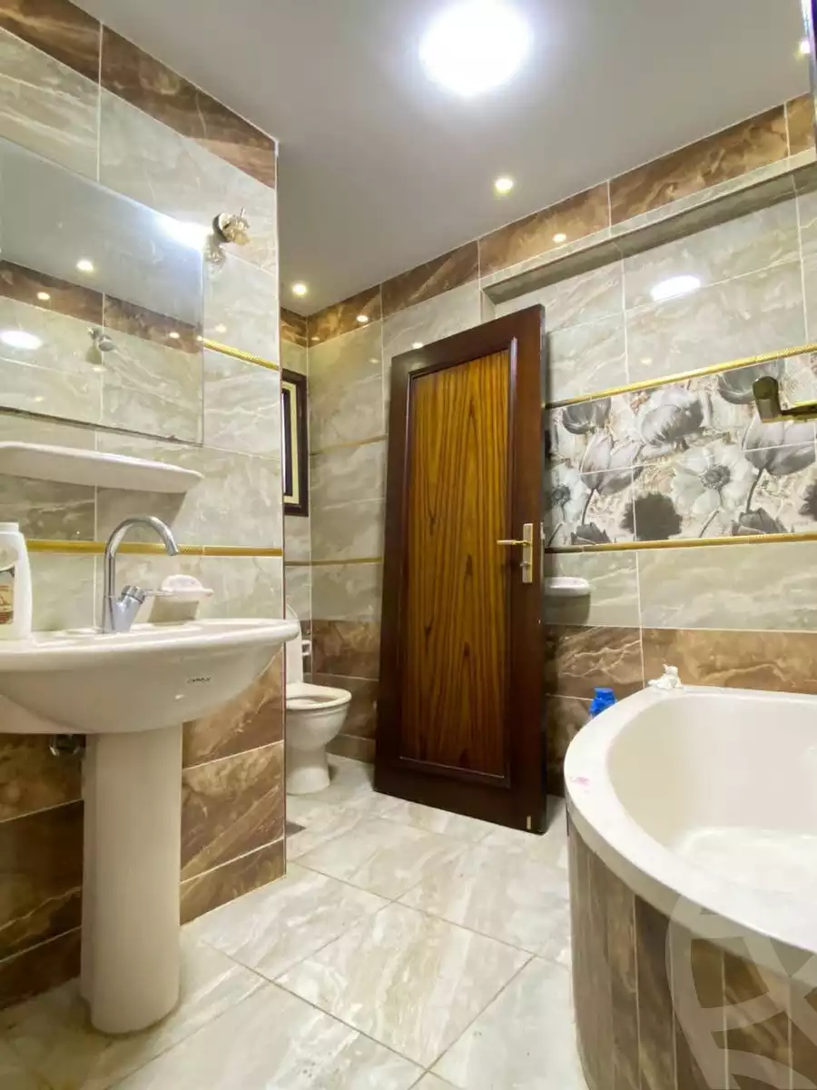 https://aqarmap.com.eg/ar/listing/6031987-for-sale-alexandria-l-jmy-lbytsh-al-kaada-st
