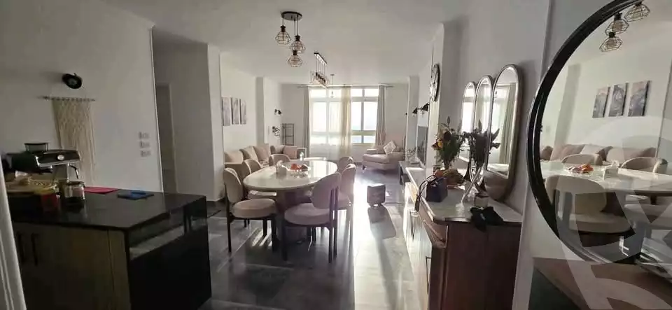 https://aqarmap.com.eg/en/listing/6032641-for-sale-cairo-mokattam-el-hadabah-el-wosta-el-mantaqa-el-olaa-baron-school-street