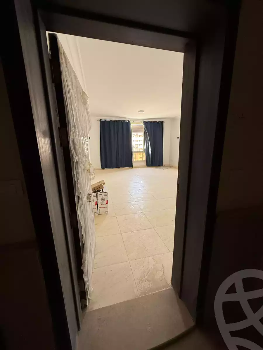 https://aqarmap.com.eg/ar/listing/5462239-for-sale-cairo-new-administrative-capital-r3-mamsha-views