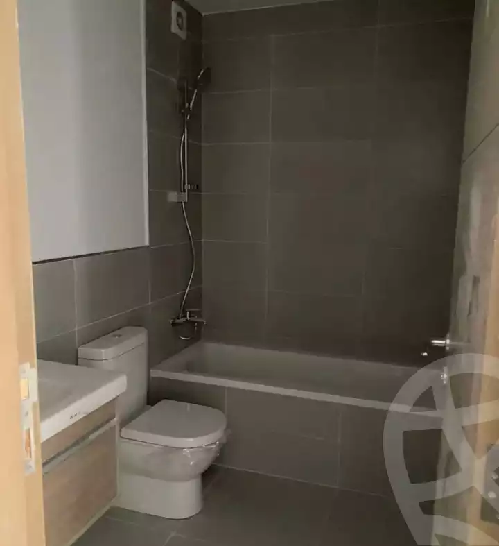 https://aqarmap.com.eg/en/listing/6034428-for-sale-cairo-mokattam-compounds-uptown-cairo