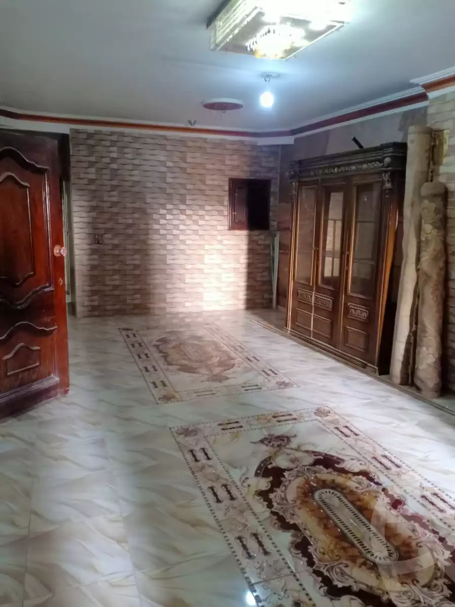 https://aqarmap.com.eg/ar/listing/6035364-for-rent-cairo-helwan-hadayek-helwan-nile-corniche-st