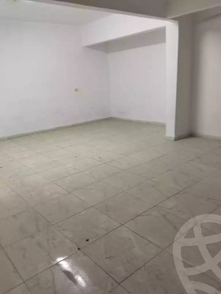 https://aqarmap.com.eg/ar/listing/6032036-for-rent-cairo-mokattam-lhdb-l-ly