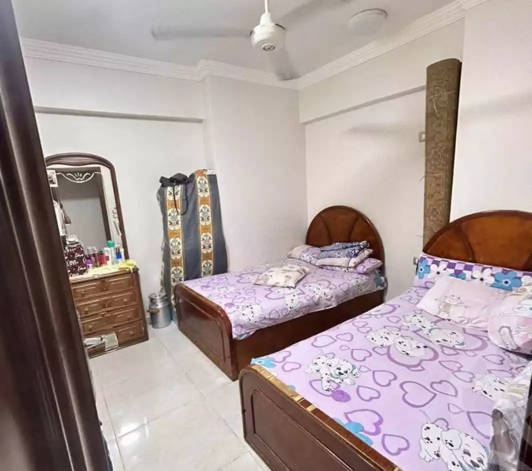 https://aqarmap.com.eg/en/listing/6035498-for-sale-asyut-asyut-city-el-azhar-st