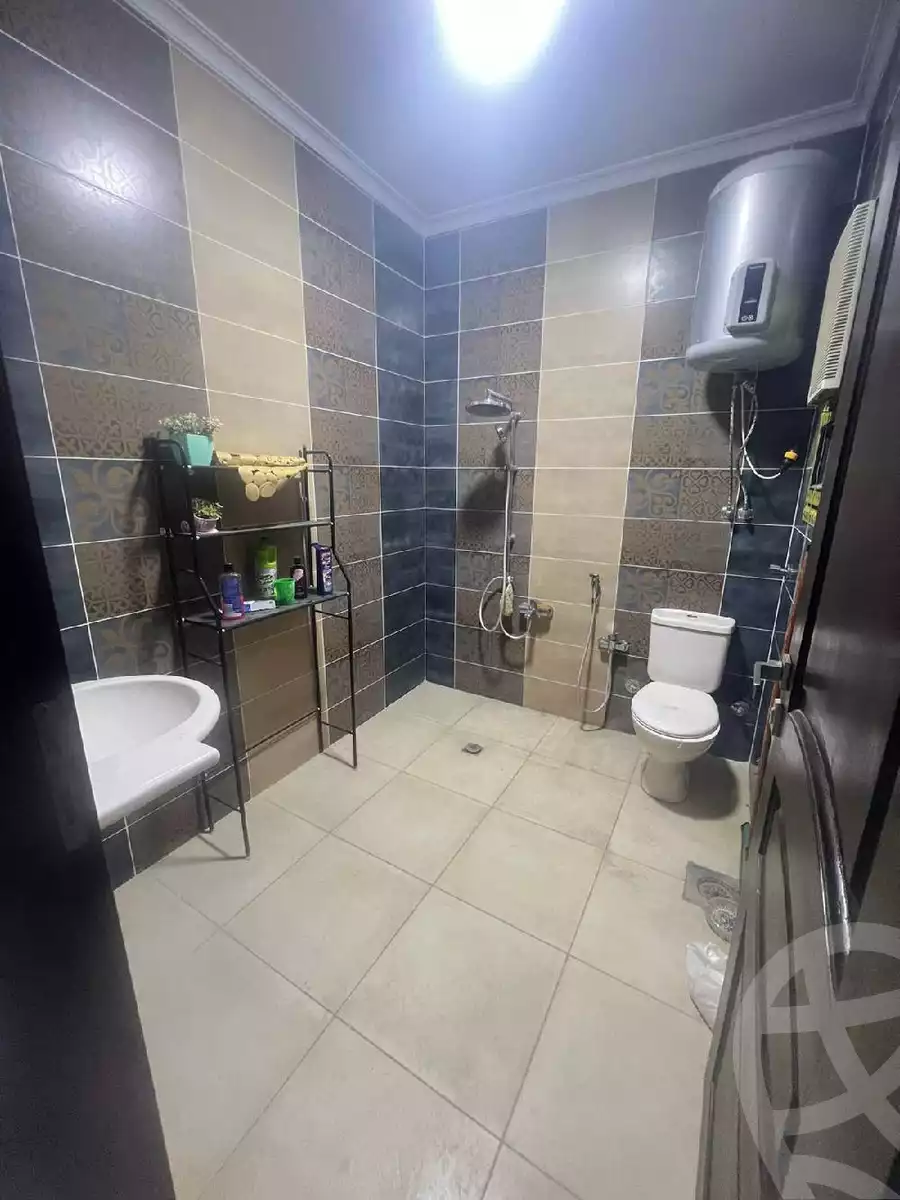 https://aqarmap.com.eg/en/listing/6035514-for-rent-qalyubia-banha-city-kafr-el-gazzar