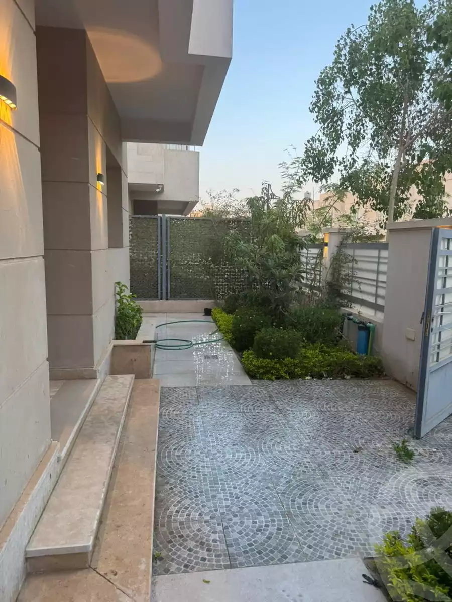 https://aqarmap.com.eg/en/listing/6036052-for-sale-cairo-el-sheikh-zayed-city-compounds-atrio