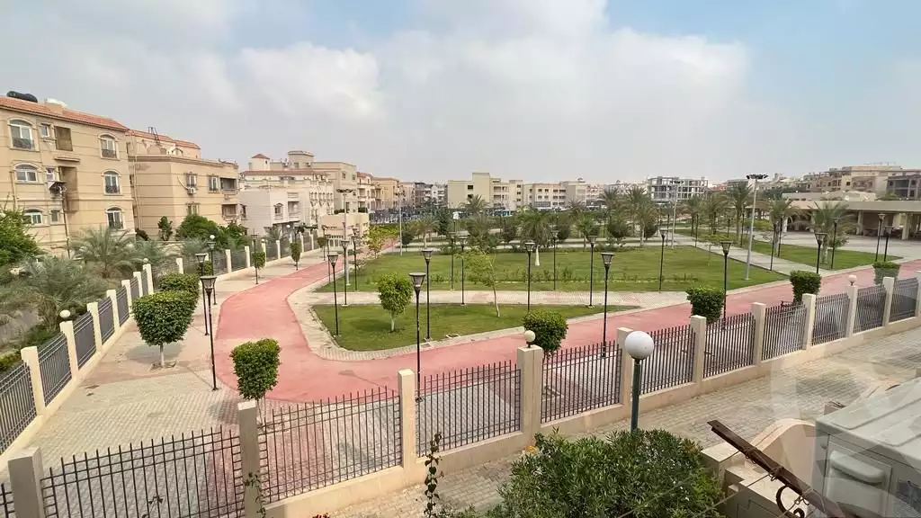 https://aqarmap.com.eg/en/listing/6036596-for-sale-cairo-new-cairo-compounds-lmn-l-m