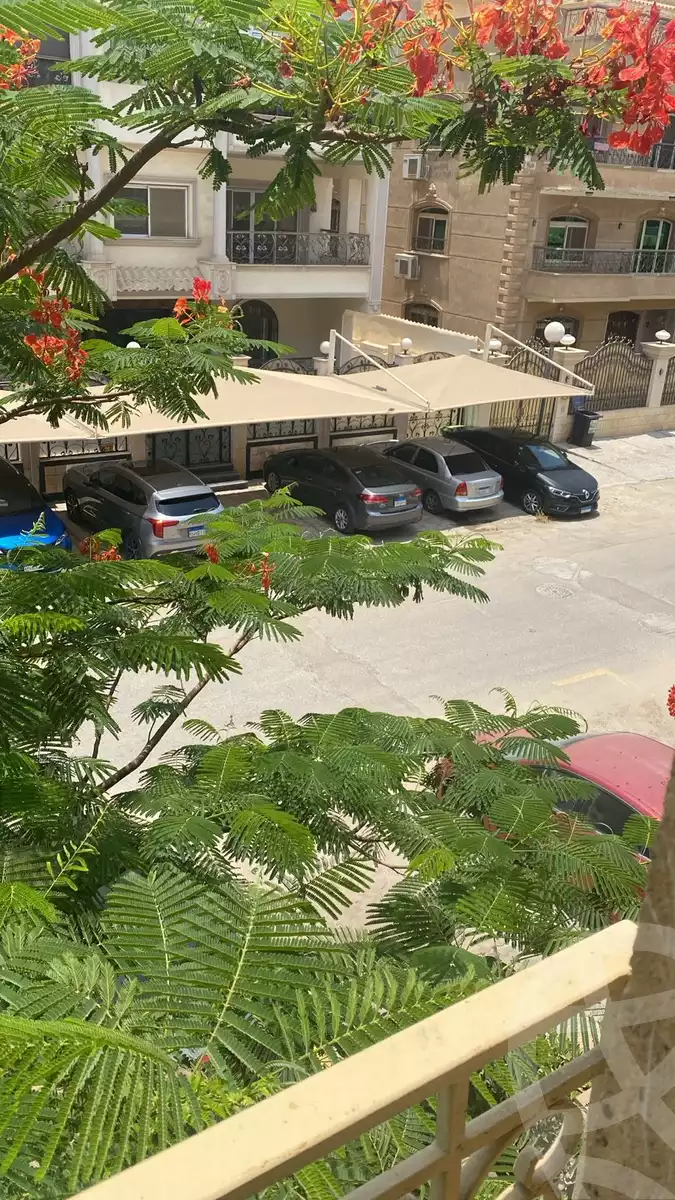 https://aqarmap.com.eg/en/listing/6036596-for-sale-cairo-new-cairo-compounds-lmn-l-m