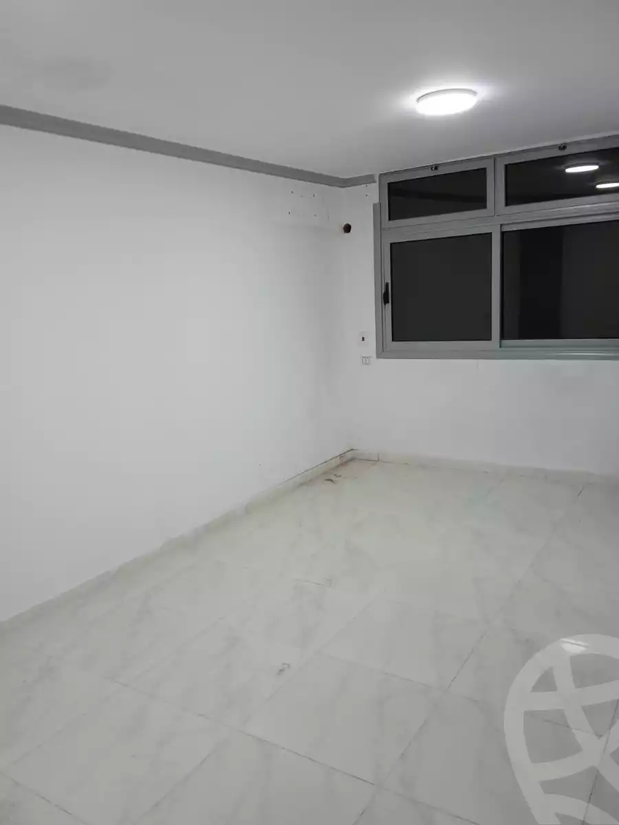 https://aqarmap.com.eg/en/listing/6037014-for-sale-cairo-mokattam-el-hadabah-el-wosta-el-mantaqa-el-olaa-baron-school-street