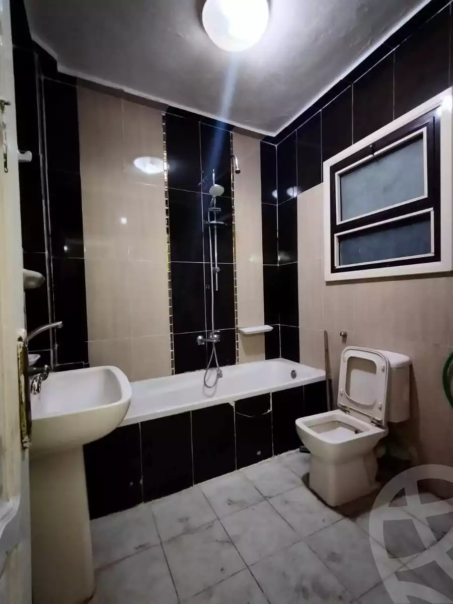 https://aqarmap.com.eg/en/listing/6037617-for-sale-alexandria-l-jmy-lbytsh-al-kaada-st