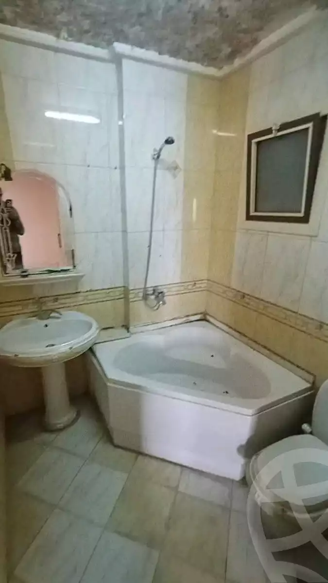 https://aqarmap.com.eg/en/listing/6037815-for-sale-alexandria-myn-ldkhyl